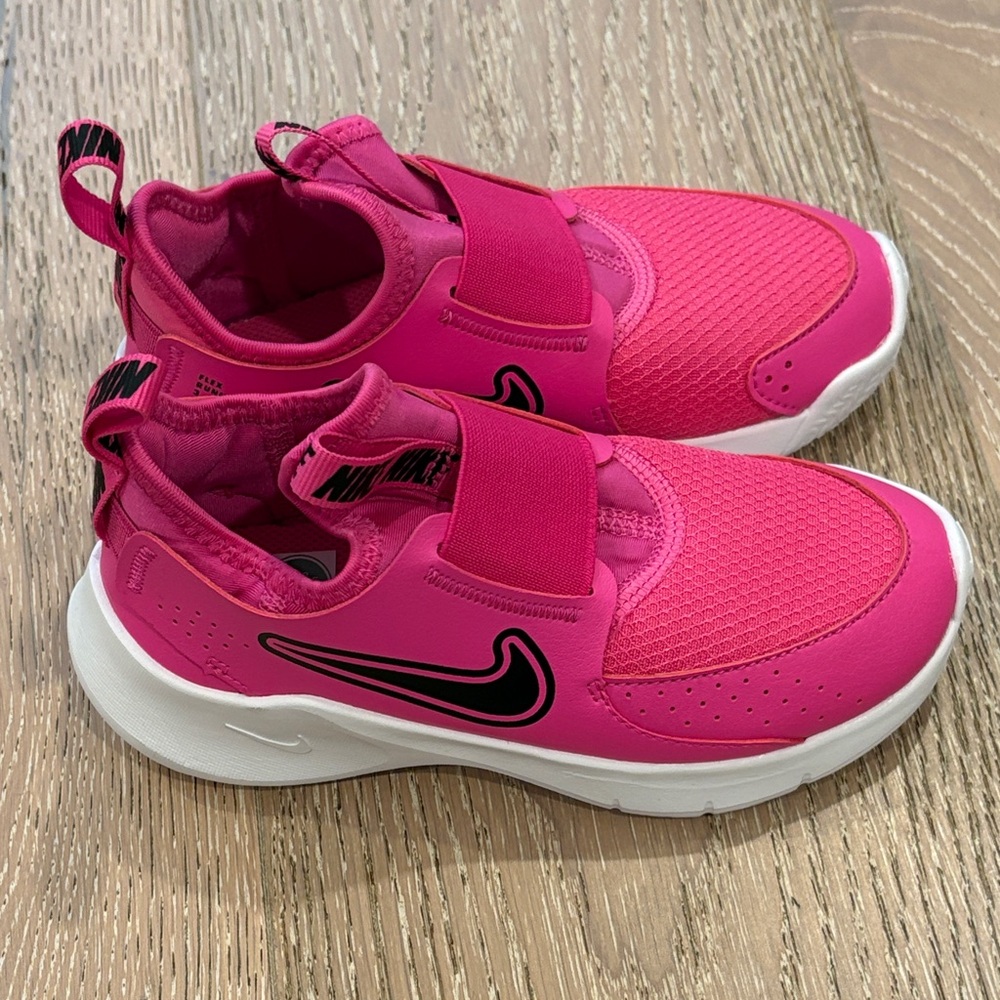 Nike Kids Fuchsia Sneakers